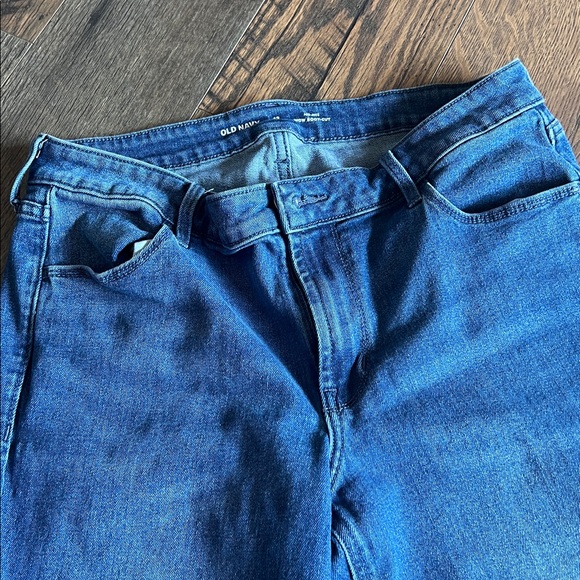 Women’s size 12 bootcut jeans - Picture 3 of 5
